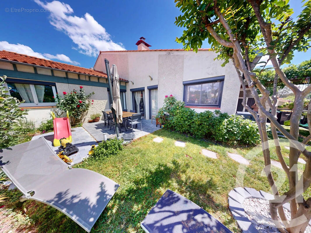 Maison à COLOMIERS