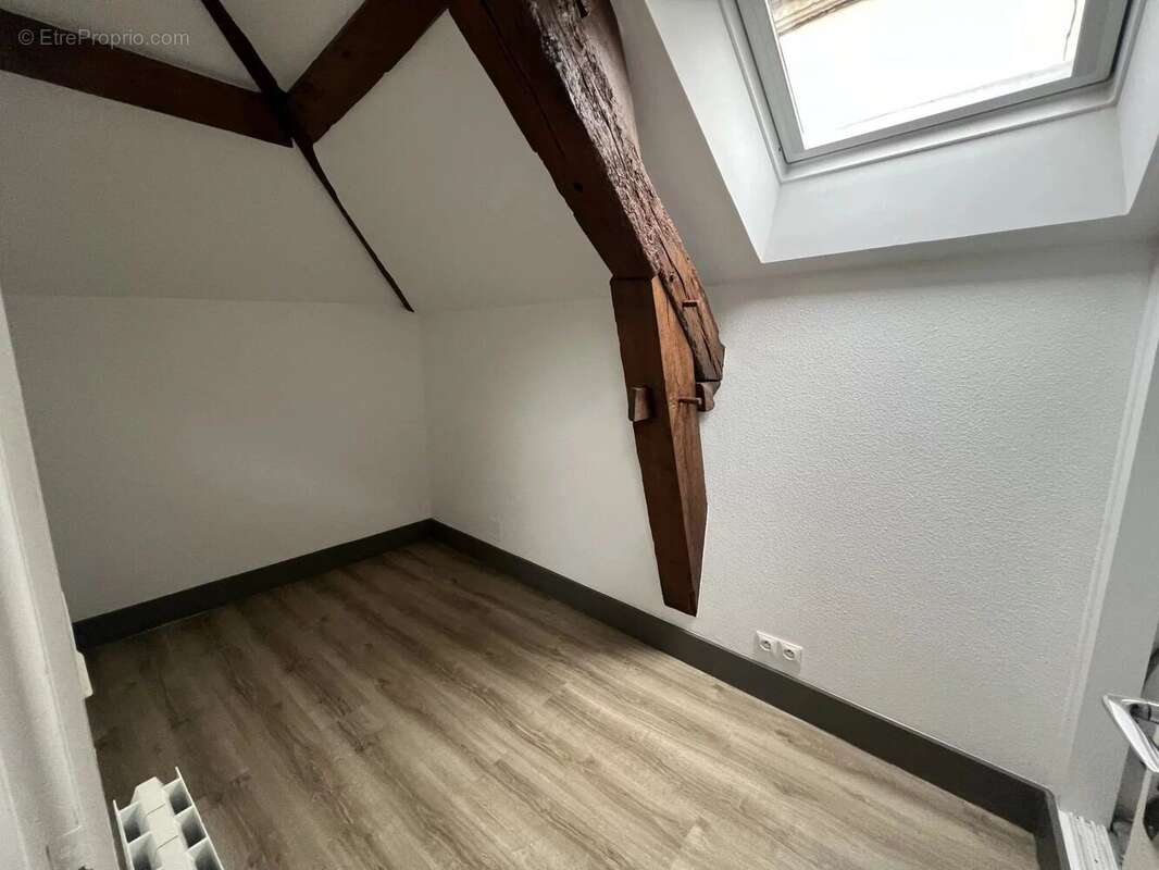 Appartement à HOUDAN