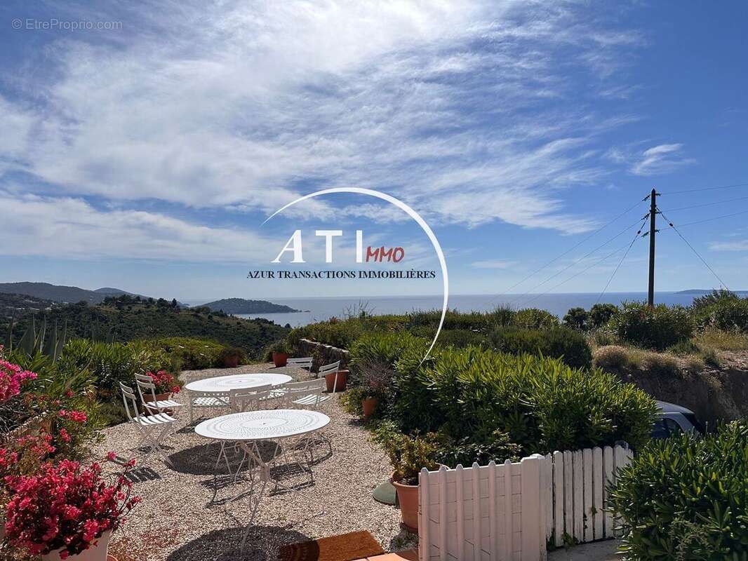 Appartement à LE LAVANDOU