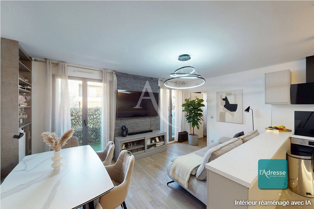 Appartement à CHARENTON-LE-PONT