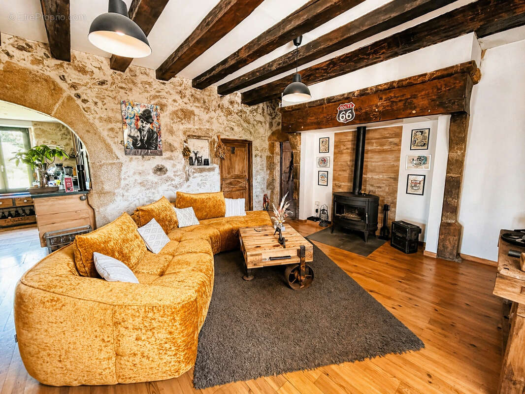 Maison à LA FOUILLADE