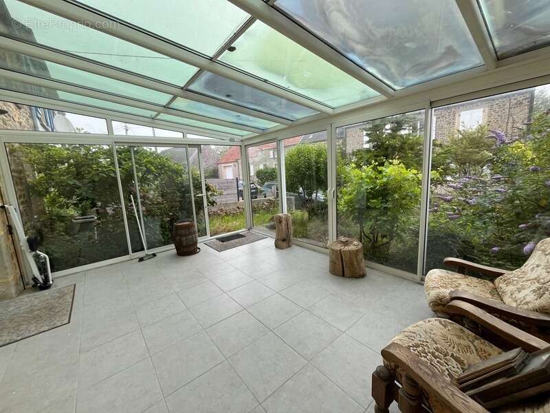 À seulement 5 km de Barneville-Carteret, charmante maison en pierre avec jardin arboré - photo 20