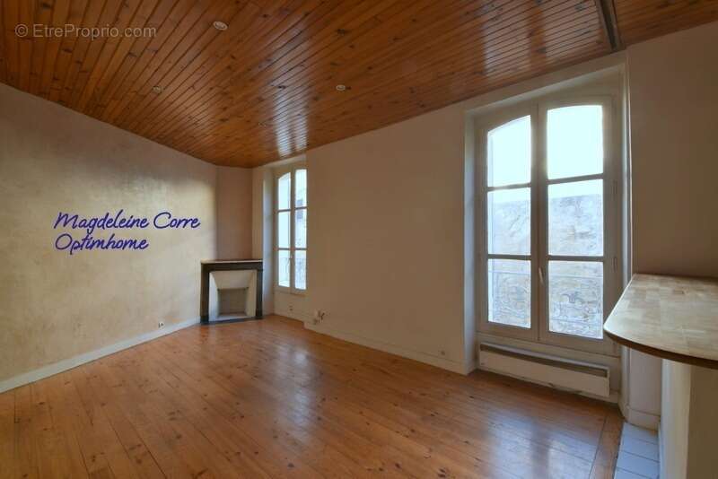 Appartement à SAINT-MAUR-DES-FOSSES