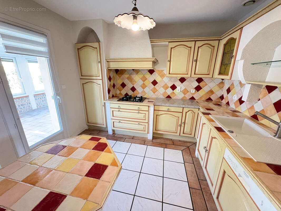 Maison à FROUZINS