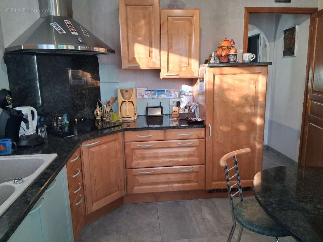 Maison à VIEUX-CHARMONT