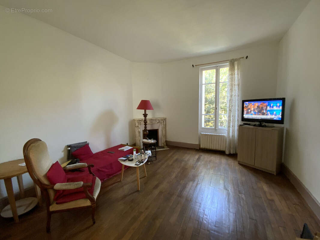 Maison 7 pièces 148 m² à vendre à Vichy (03200) - photo 2