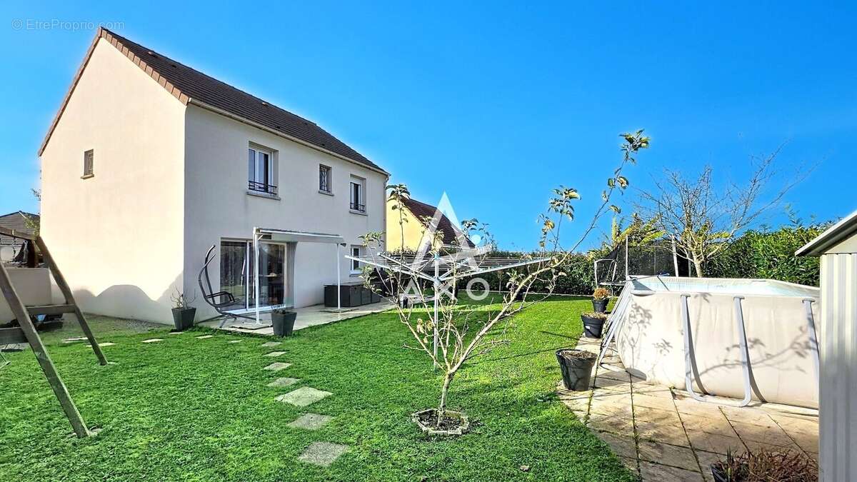 Maison à CEPOY
