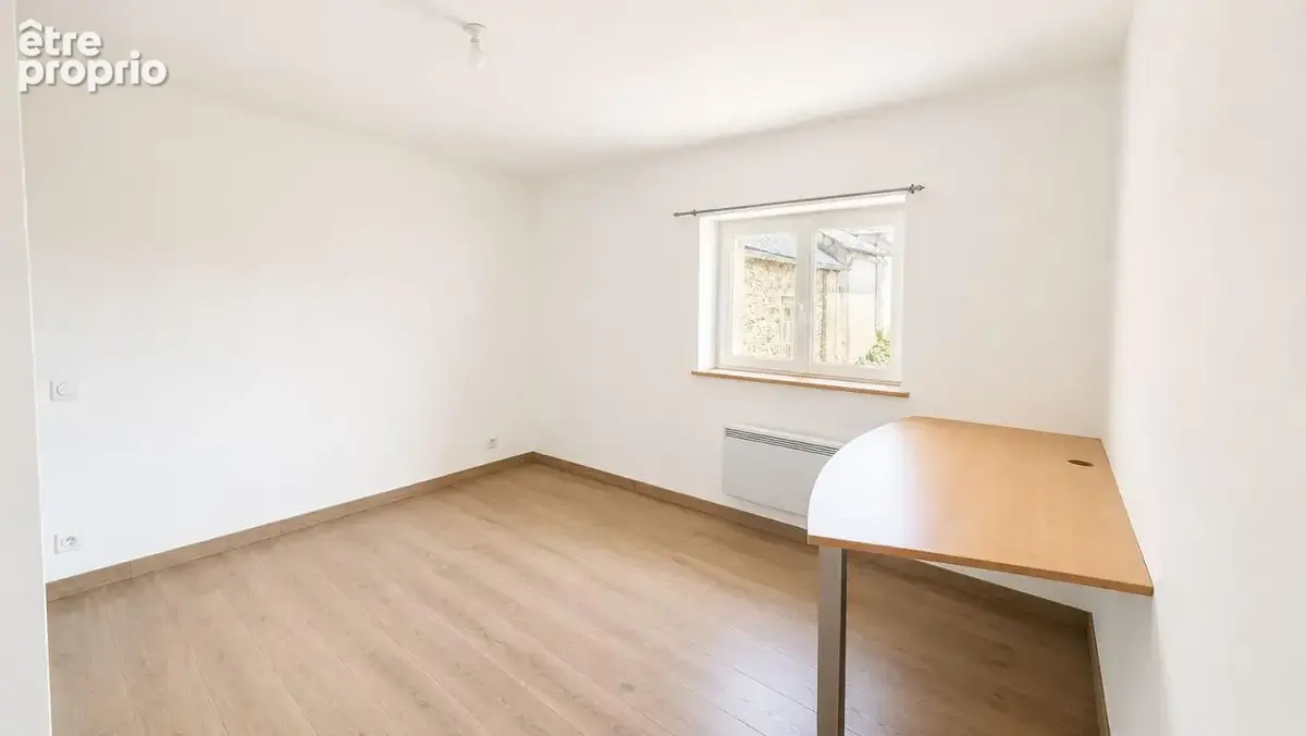 range rénovée de 233 m² avec dépendance et 1 ha de terrain proche Baraqueville - photo 7