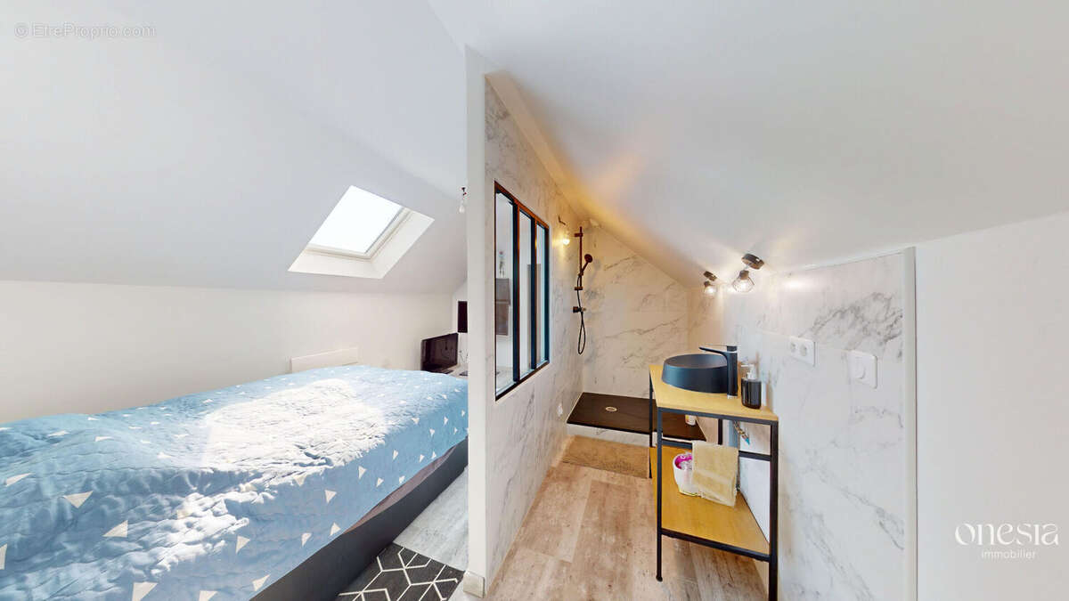 Maison 95 m² à Labastide-Cezeracq  - photo 6