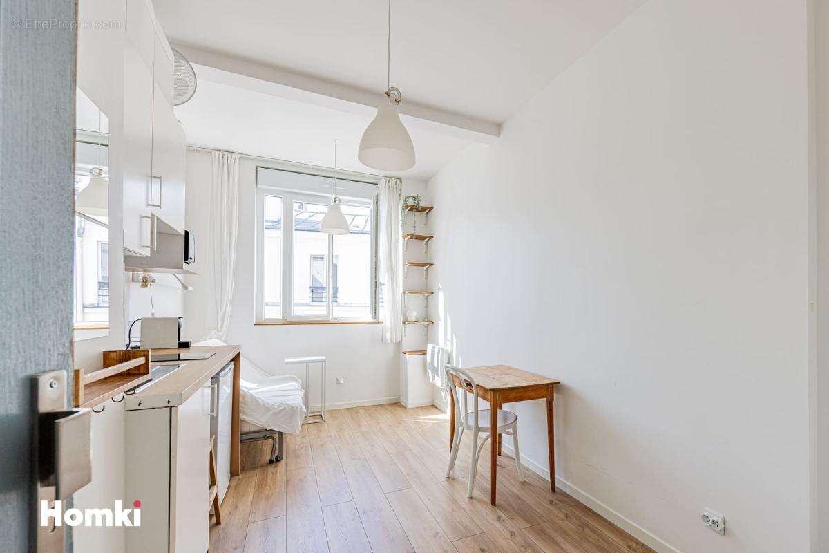 Appartement à PARIS-19E