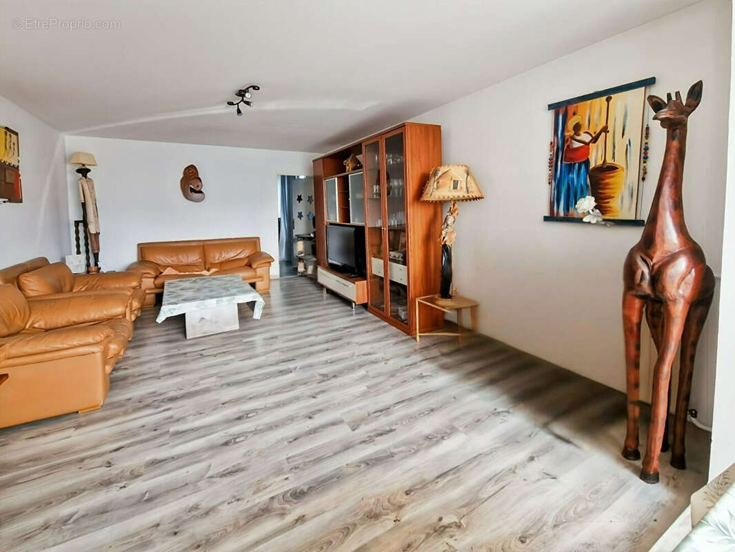 Appartement à SAINT-RAPHAEL
