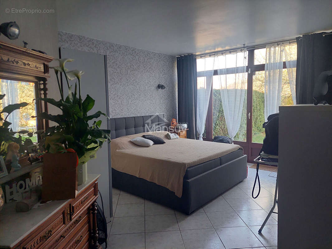 Appartement à LONGUYON