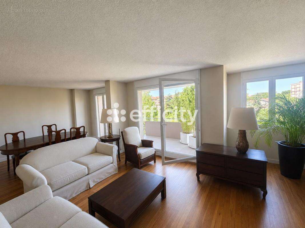 Appartement - photo 2