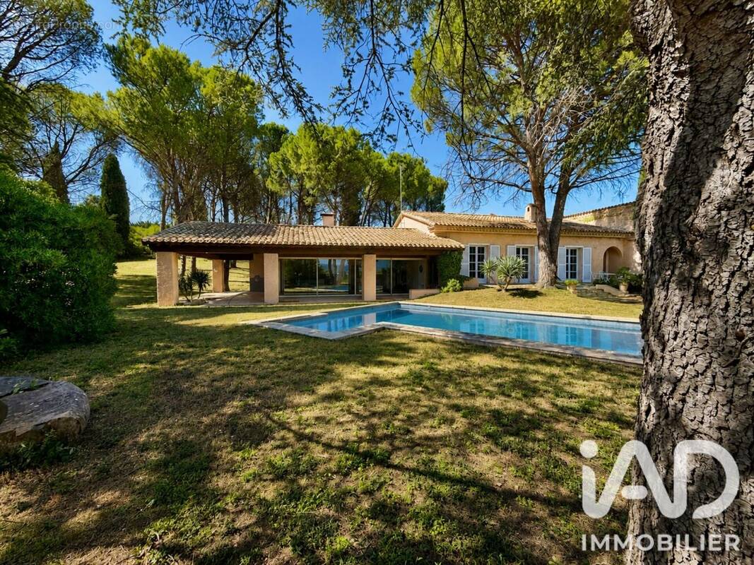 Photo 1 - Maison à VILLEMOUSTAUSSOU