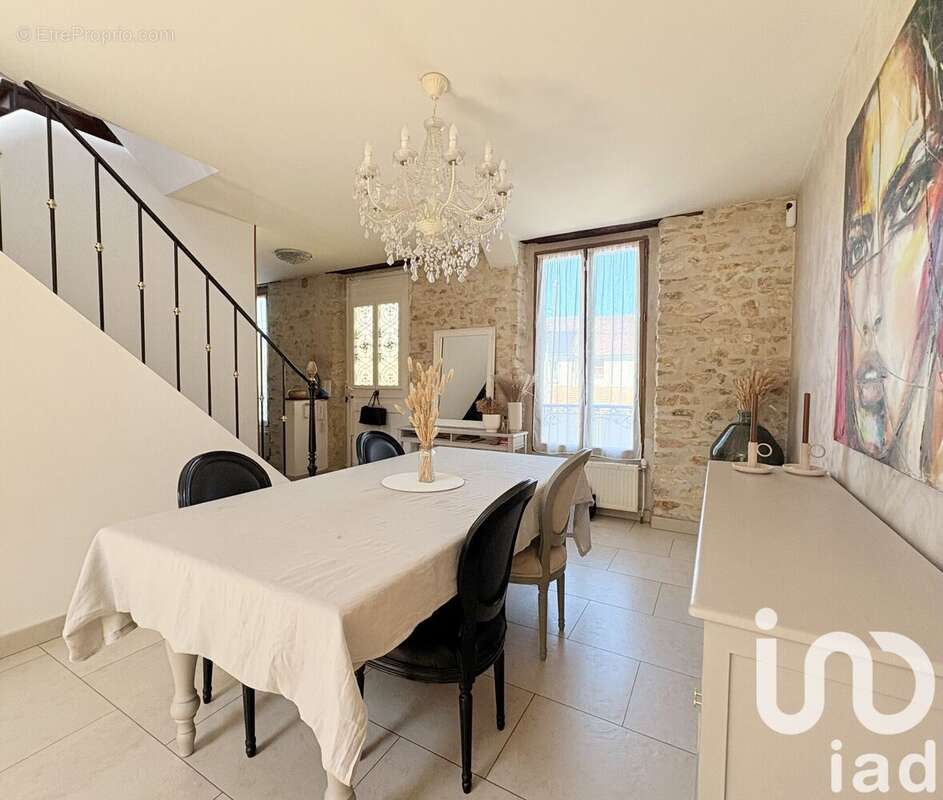 Photo 5 - Maison à MOISSY-CRAMAYEL