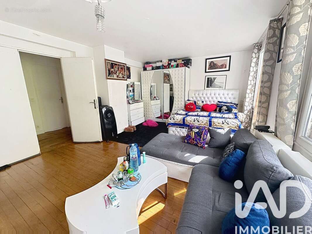 Photo 8 - Appartement à SAINT-DENIS