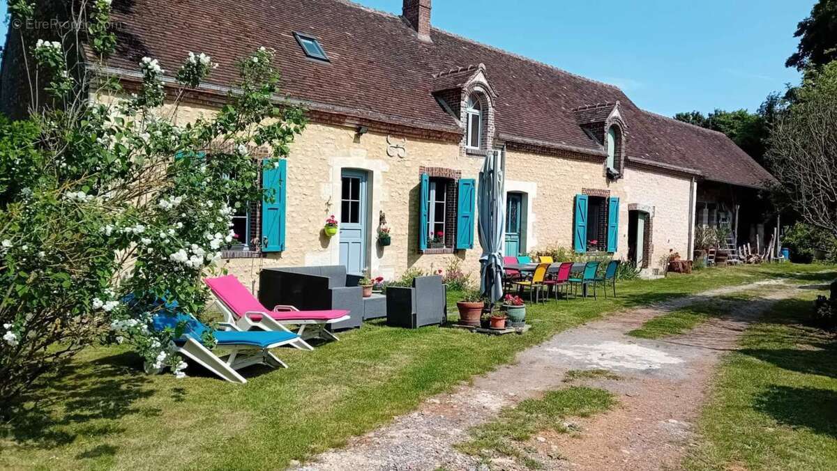 Maison à VICHERES