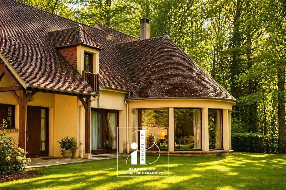 Maison à NOISY-SUR-ECOLE