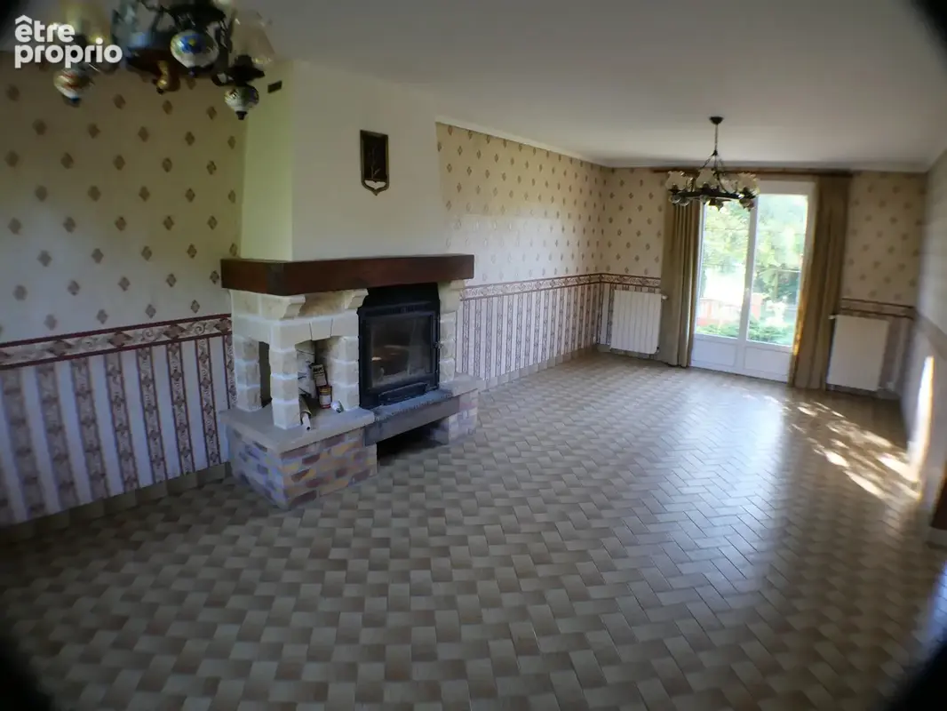 Charmante maison 6 pièces à Favières. - photo 3