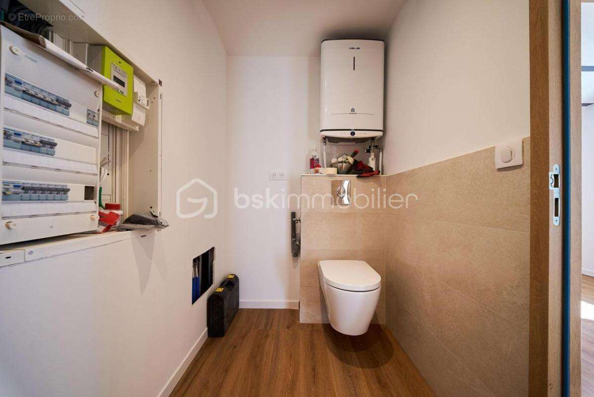 Appartement à LA CADIERE-D'AZUR