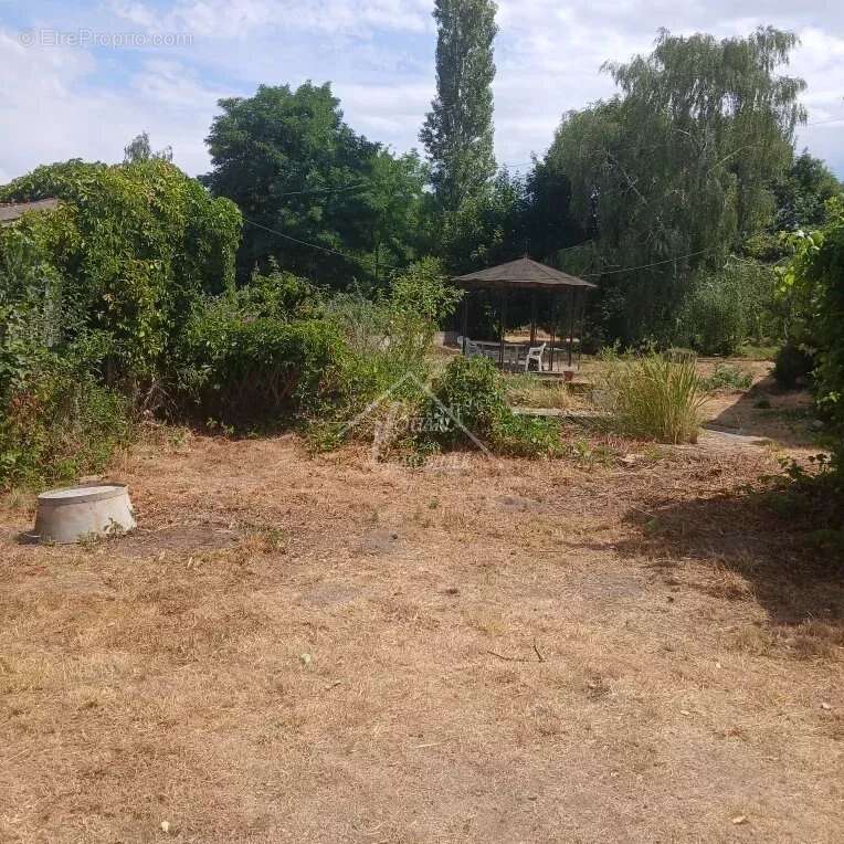 Charmante maison de 116 m² à La Ferté-Hauterive - photo 24