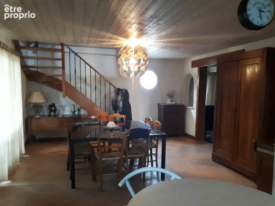 Maison 8 pièces 210 m² à vendre à Les Ormes (86220) - photo 8