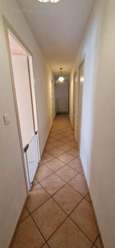 Maison à SAINT-USUGE