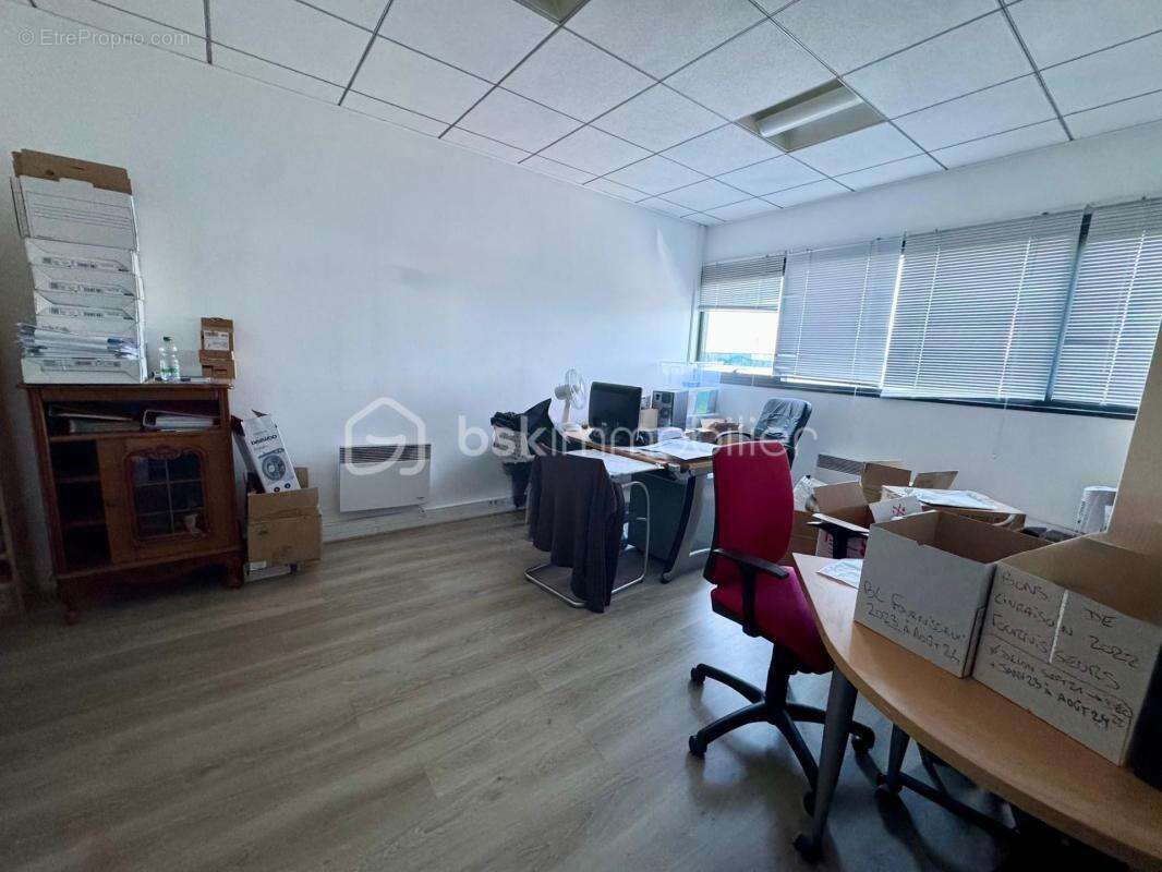 Commerce à BONNEUIL-SUR-MARNE