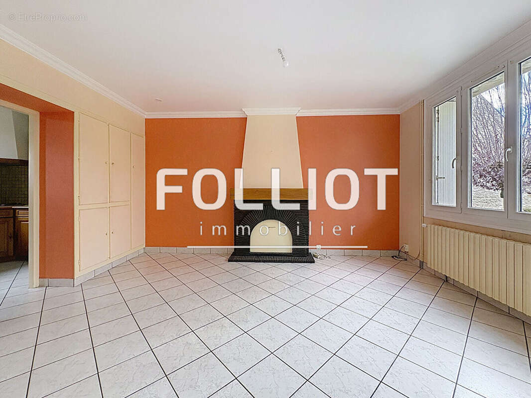 Maison à TORIGNI-SUR-VIRE