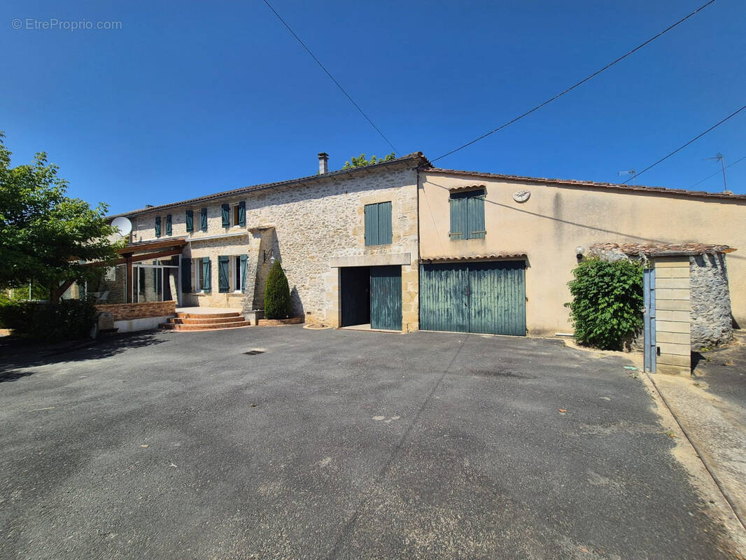 Maison à LA REOLE