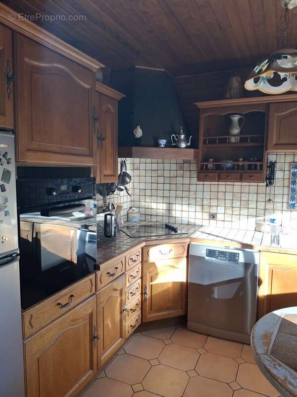 Maison à MONTELIMAR