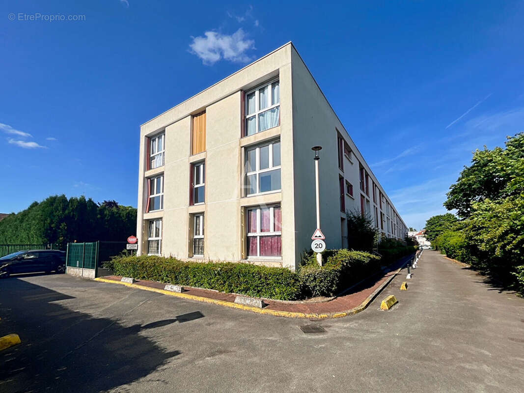Appartement Les Mureaux 3 pièce(s) 67 m² - 2 chambres - photo 13