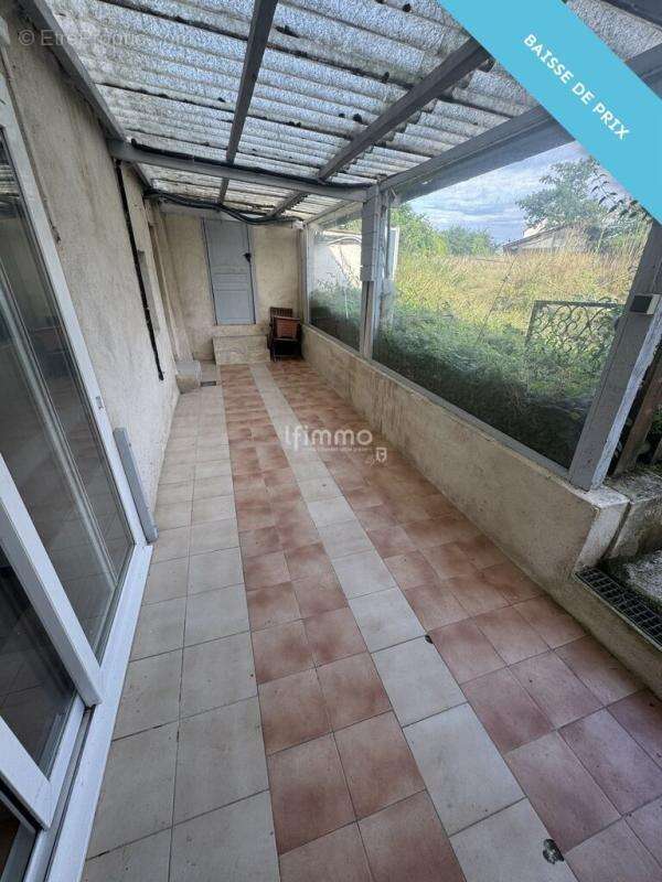 Maison à SAINT-GERMAIN-SOUS-DOUE