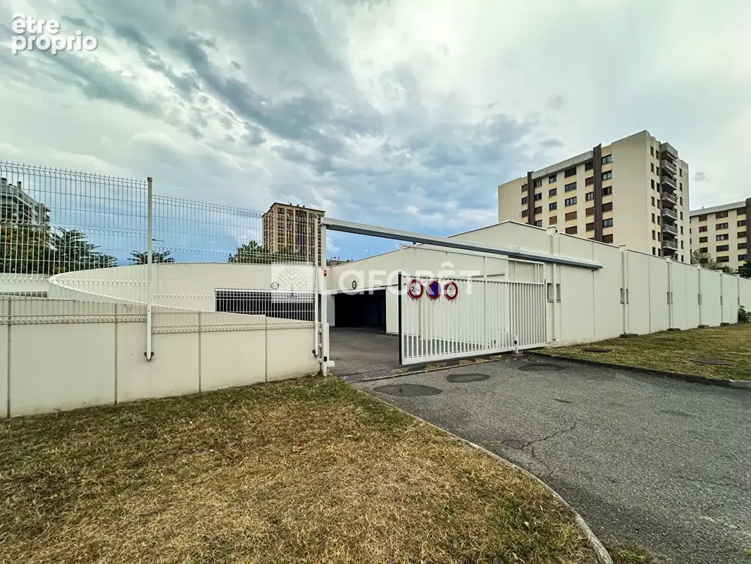 Garage Grenoble 13 m2 - photo 4
