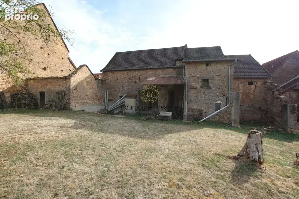 Ensemble immobilier en pierre a renover d'une surface utile de 585 m²* terrain 1800 m² - photo 8