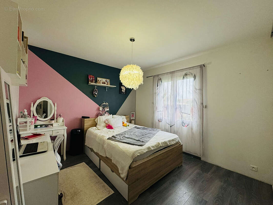 Maison à VAUX-SUR-MER