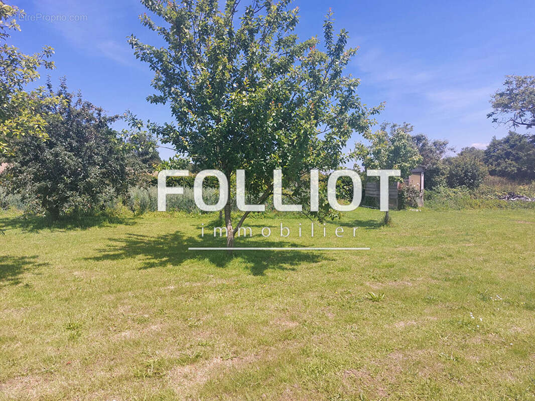 Maison à SAINT-SAUVEUR-LENDELIN