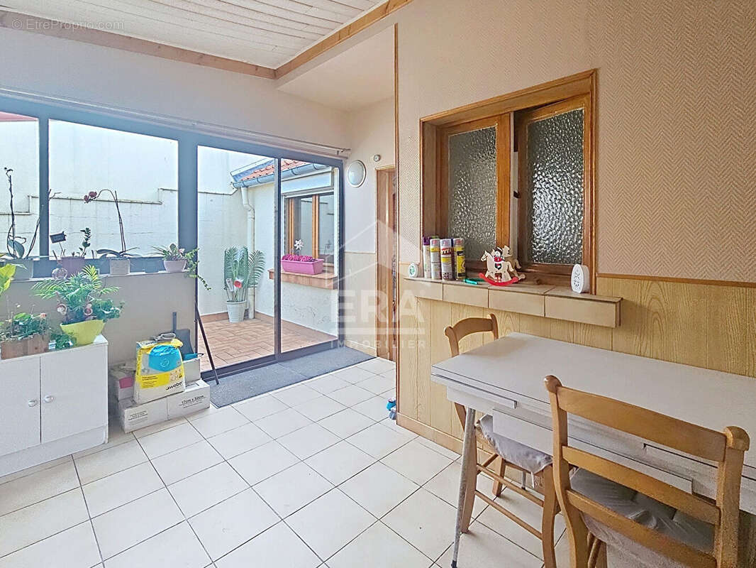 Maison à ESTREE-BLANCHE