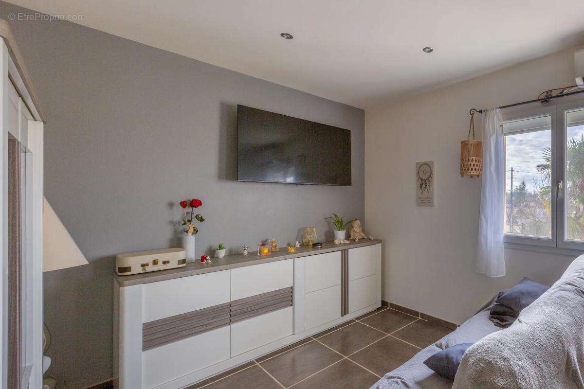 Maison à SAINTE-EUPHEMIE