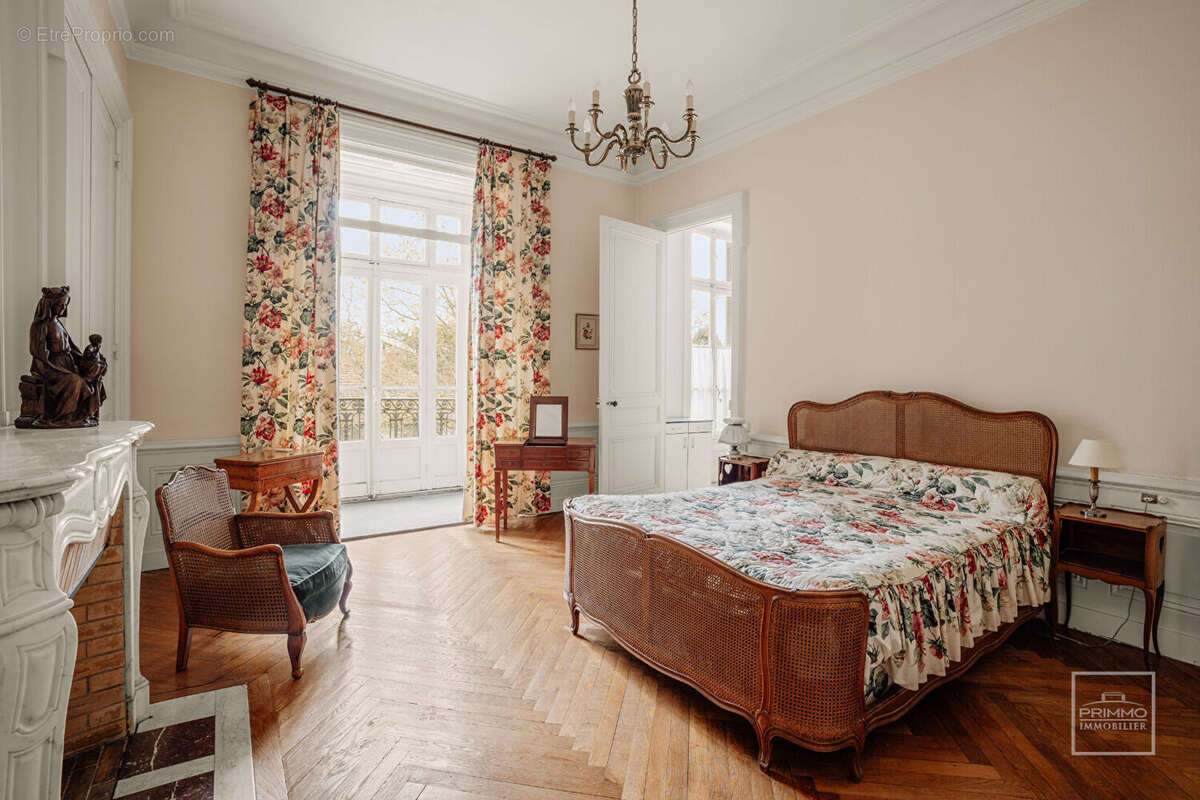 Appartement à LYON-6E