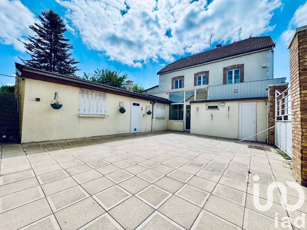 Photo 1 - Maison à MAILLY-CHAMPAGNE