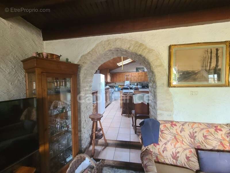 Charmante maison de village en pierre à personnaliser - photo 4