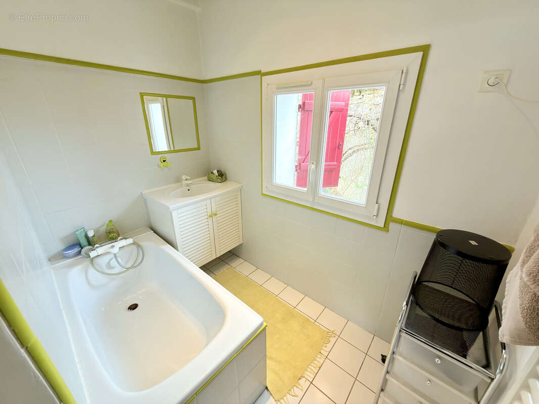 Maison à ARGENTIERES