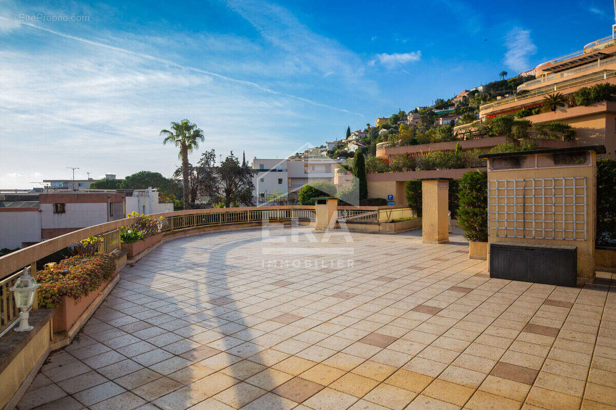Appartement à MANDELIEU-LA-NAPOULE