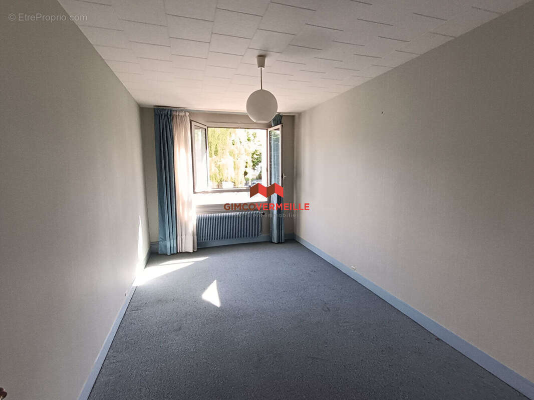 Appartement à RUEIL-MALMAISON