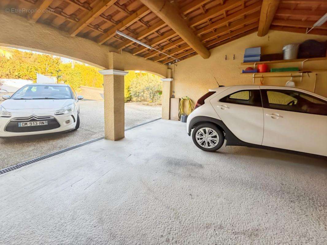 Maison à VILLENEUVE