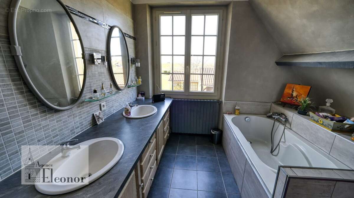Maison à MONBAZILLAC