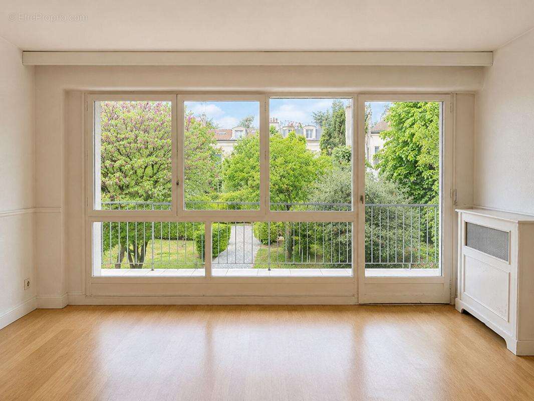 Appartement à NANTERRE