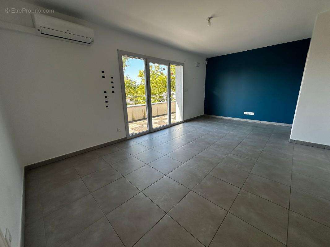 Appartement à BELLEVILLE