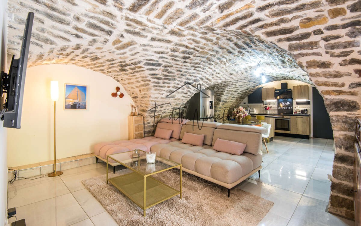 Deux logements, un coup de cœur à habiter et un loyer déjà en place! - photo 7